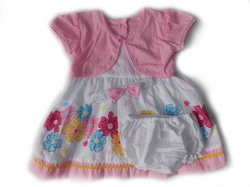 Set kojeneckého oblečení, kojenecké šatičky s květinami, kalhotkami a čelenkou